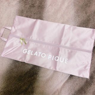 ジェラートピケ(gelato pique)のジェラートピケ ファスナー付きティッシュケース MORE付録 新品未使用(ティッシュボックス)