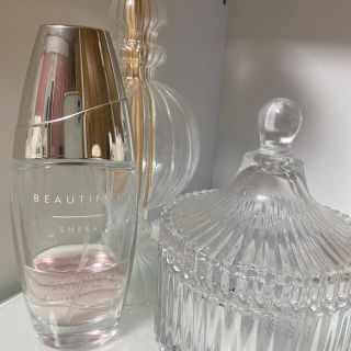 エスティローダー(Estee Lauder)のいい女の匂いと話題になったエスティーローダー香水！(香水(女性用))