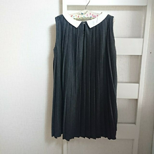 ZARA KIDS(ザラキッズ)のZARA * プリーツワンピース キッズ/ベビー/マタニティのキッズ服女の子用(90cm~)(ワンピース)の商品写真