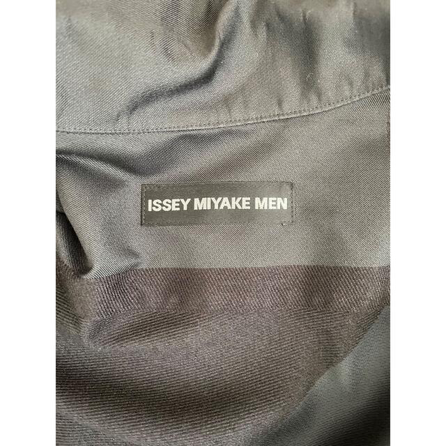 ISSEY MIYAKE(イッセイミヤケ)のイッセイミヤケ　メンズ　issey Miyake men 2020 メンズのジャケット/アウター(その他)の商品写真