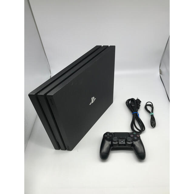 PS4 PRO 1TB CUH7000　ジェットブラック エンタメ/ホビーのゲームソフト/ゲーム機本体(家庭用ゲーム機本体)の商品写真