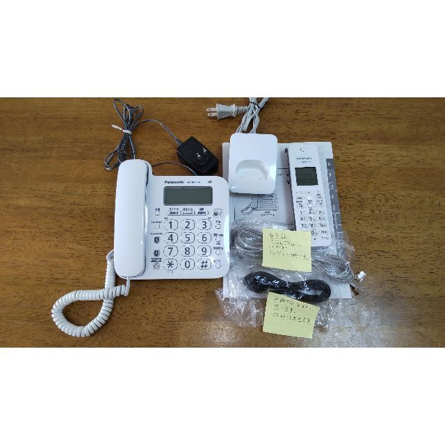 Panasonic(パナソニック)のパナソニック・デジタルコードレス電話機・子機１台付ＶＥ－ＧＤ24ＤＬ－Ｗ インテリア/住まい/日用品の文房具(その他)の商品写真