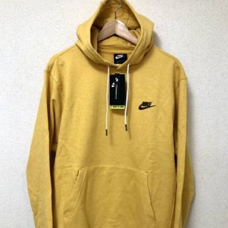 ナイキ(NIKE)の新品未使用★NIKEナイキ★パーカー★メンズL★イエロー(パーカー)