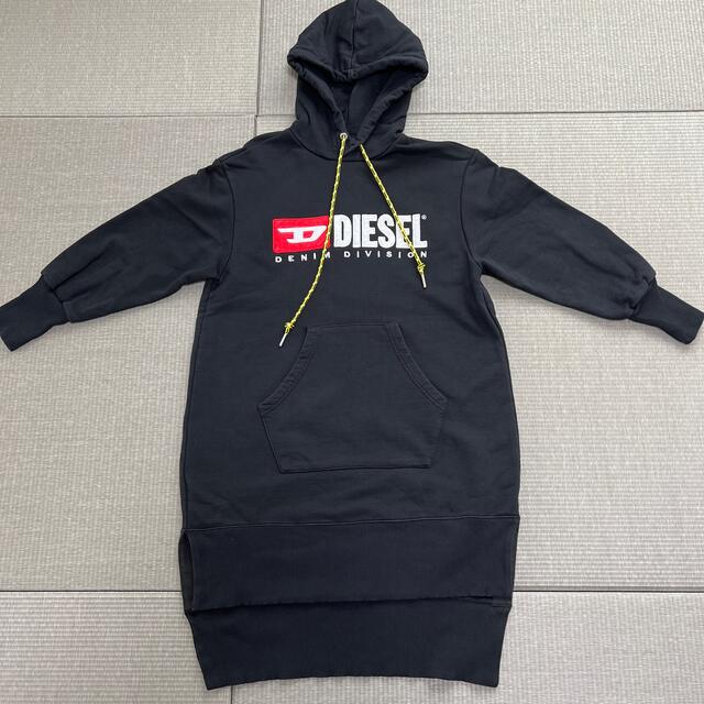 DIESEL(ディーゼル)のDIESEL ロゴスウェットワンピース　XXS レディースのワンピース(ひざ丈ワンピース)の商品写真