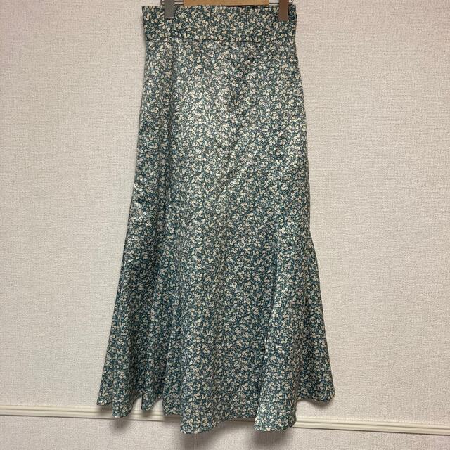 dazzlin(ダズリン)のdazzlin ヴィンテージ フラワー マーメイドスカート 小花柄 レディースのスカート(ロングスカート)の商品写真
