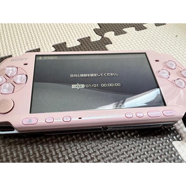 PlayStation Portable(プレイステーションポータブル)のPSP本体 SONY 電源入 確認済み 付属品なし PSP-3000 エンタメ/ホビーのゲームソフト/ゲーム機本体(携帯用ゲーム機本体)の商品写真