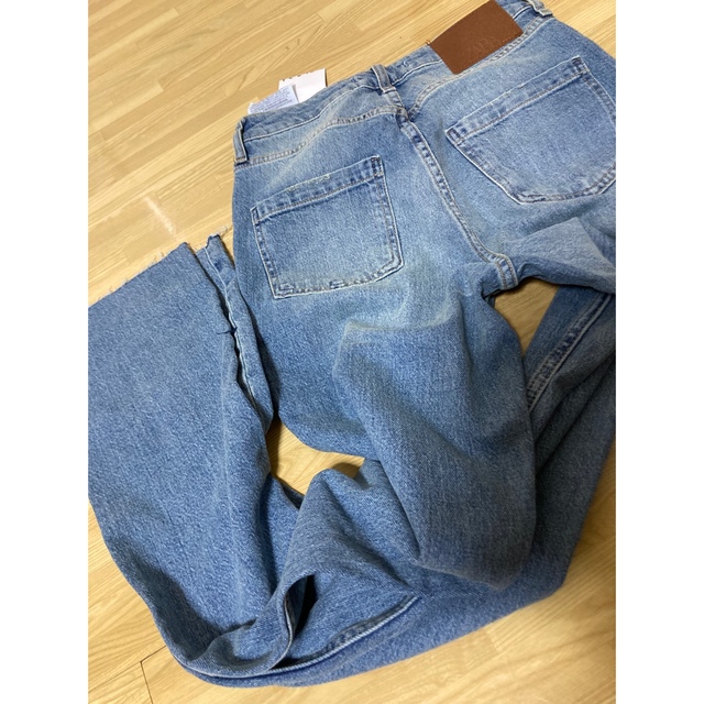 ZARA(ザラ)のZARA Z1975 ハイライズスリムハイウエストスリットデニム レディースのパンツ(デニム/ジーンズ)の商品写真