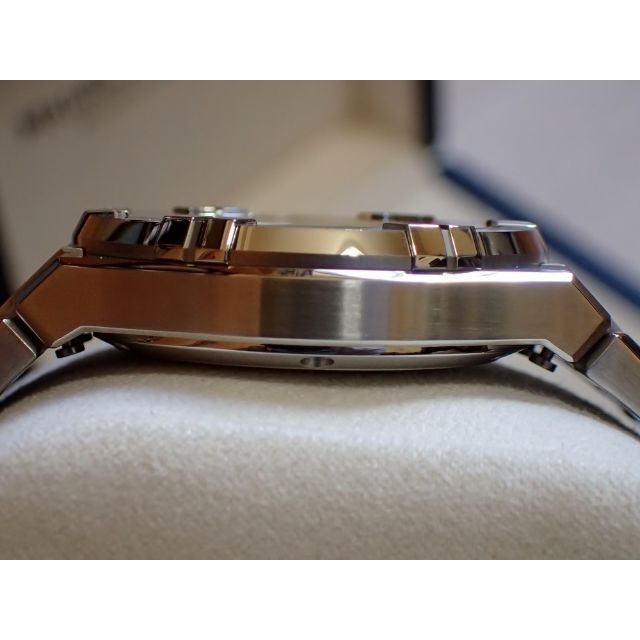MAURICE LACROIX(モーリスラクロア)のモーリスラクロア アイコン自動巻 39ミリ 青文字盤 極美品 付属品完備 メンズの時計(腕時計(アナログ))の商品写真