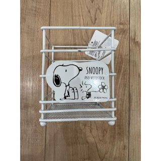 スヌーピー(SNOOPY)の❤️愛犬ラブさま専用❤️スヌーピー　ワイヤーフリースタンド(キャラクターグッズ)