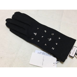 ジルスチュアート(JILLSTUART)の63JILLSTUARTジルスチュアート ラインストーン付き手袋スマートホン対応(手袋)