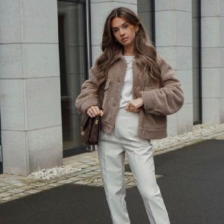 ZARA　フェイクボア ポケット ボンバージャケット　XSサイズ　ブラウン