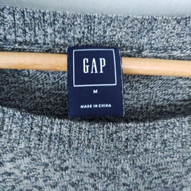 GAP(ギャップ)のGAP　ギャップ　エクストラファインメリノウール長袖ニット　M メンズのトップス(ニット/セーター)の商品写真