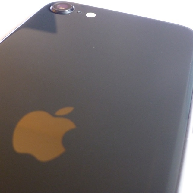 APPLE iPhone SE2 ブラック 初期化 SIMロック解除済み 100% Seiki 