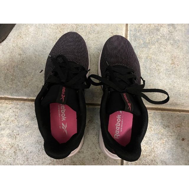 【お買得】女性用 リーボック（Reebok）レディース スニーカー 24cm レディースの靴/シューズ(スニーカー)の商品写真