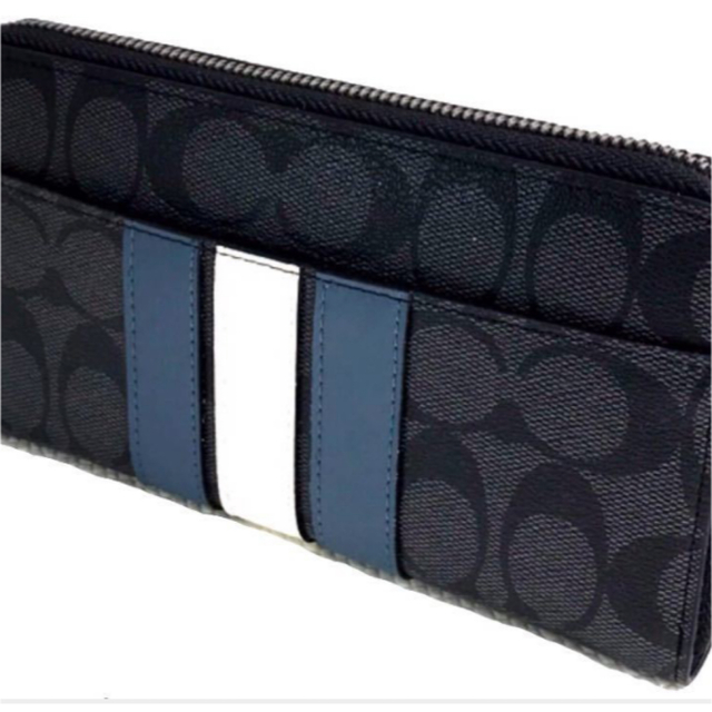 COACH(コーチ)の専用　コーチ　長財布　ブラック　ディズニーコラボ　ワッペン レディースのファッション小物(財布)の商品写真
