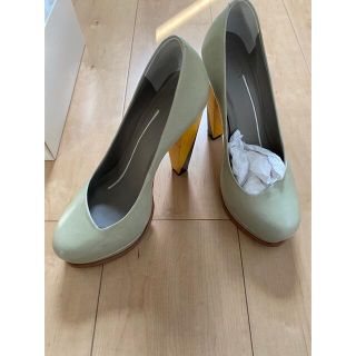 DRIES VAN NOTEN(ハイヒール/パンプス)のフリマアイテム一覧 DRIES VAN NOTEN(ハイヒール/パンプス)のフリマアイテム一覧