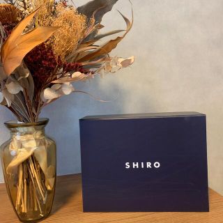 シロ(shiro)のshiro プレゼント用BOX(ショップ袋)