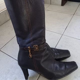 トラサルディ(Trussardi)のブーツ👢(ブーツ)