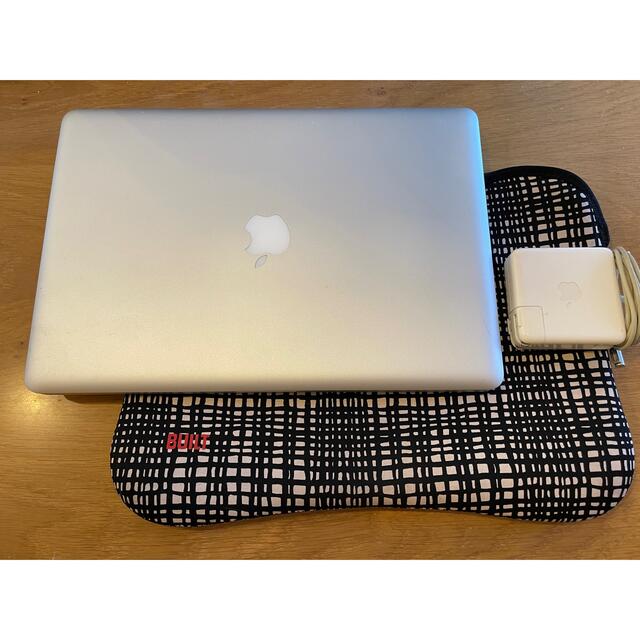 Mac (Apple)(マック)のMacBook Pro (15-inch, Mid 2010) スマホ/家電/カメラのPC/タブレット(ノートPC)の商品写真