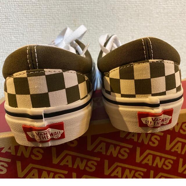 VANS(ヴァンズ)の【新品】VANS チェッカー スニーカー 24センチ メンズの靴/シューズ(スニーカー)の商品写真