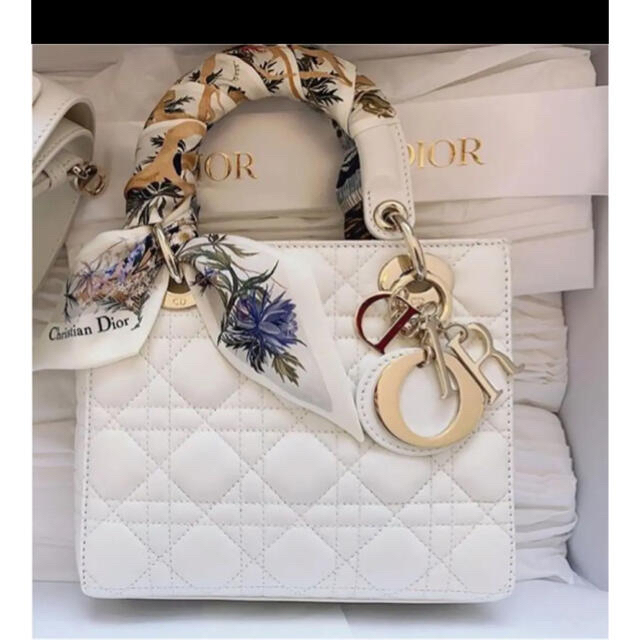 Christian Dior(クリスチャンディオール)の【美品】クリスチャンディオール　ミッツァ　ツイリー レディースのファッション小物(バンダナ/スカーフ)の商品写真