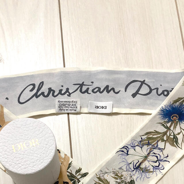 Christian Dior(クリスチャンディオール)の【美品】クリスチャンディオール　ミッツァ　ツイリー レディースのファッション小物(バンダナ/スカーフ)の商品写真