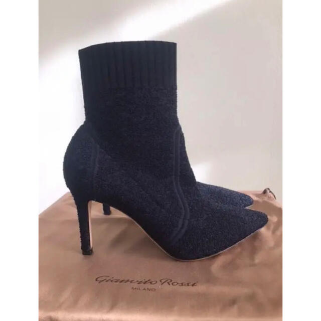 Gianvito Ross  Fiona Bootie