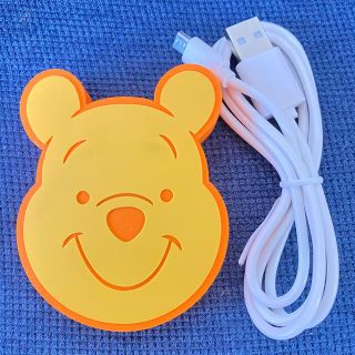 ディズニー(Disney)のプーさんワイヤレス充電器 ディズニーストア(バッテリー/充電器)