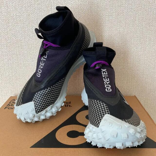 専用！ナイキ ACG GORE-TEX "Mountain Fly" レディースの靴/シューズ(スニーカー)の商品写真