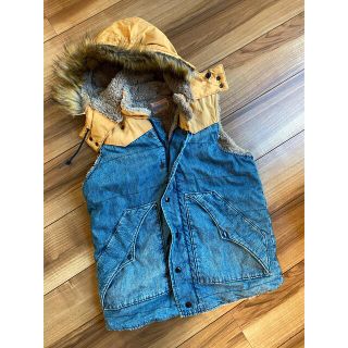 デニムダンガリー(DENIM DUNGAREE)のデニム＆ダンガリー　フード付き　ベスト　160㎝(ジャケット/上着)