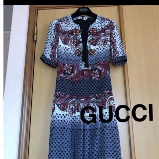 グッチ(Gucci)のGUCCI ワンピース(ひざ丈ワンピース)