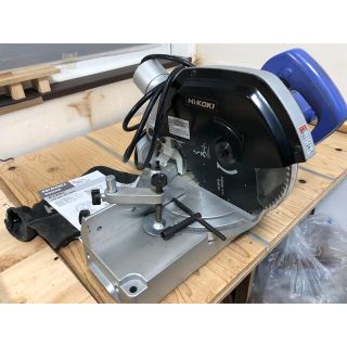 卓上丸のこ　ハイコーキ　fc8fc(工具/メンテナンス)
