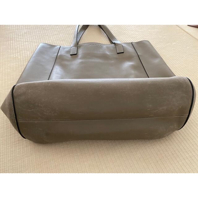 Marni(マルニ)のマルニ　MARNI レザートートバッグ　グレージュ メンズのバッグ(トートバッグ)の商品写真