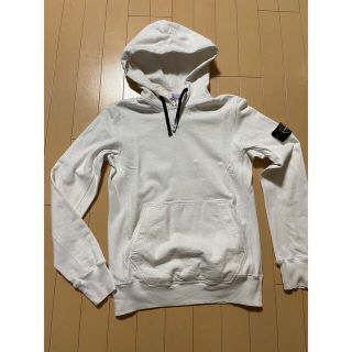 ストーンアイランド(STONE ISLAND)のストーンアイランド　パーカー(パーカー)