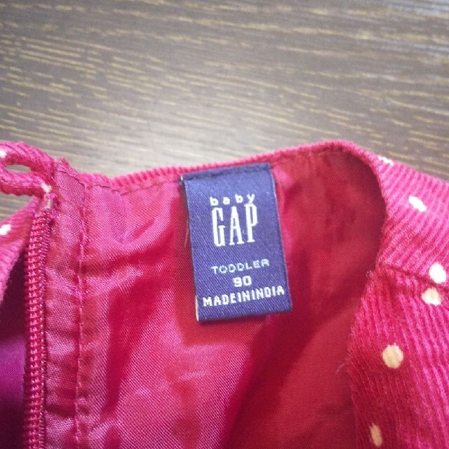 GAP(ギャップ)のGAPワンピースsize90 キッズ/ベビー/マタニティのキッズ服女の子用(90cm~)(ワンピース)の商品写真