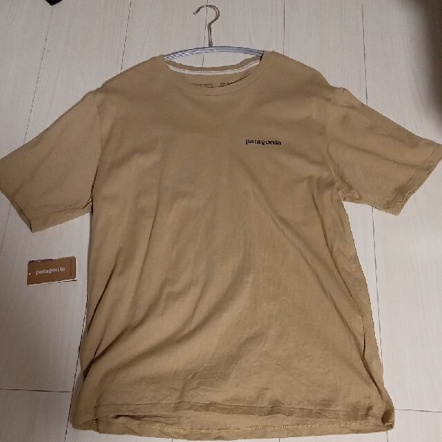 patagonia パタゴニア Tシャツ S P-6 クラシック タン