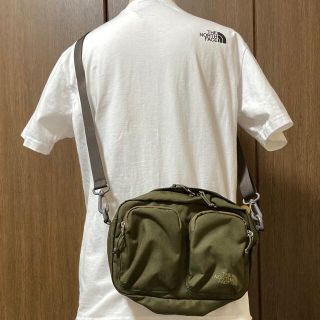 ザノースフェイス(THE NORTH FACE)の新品未使用　韓国正規品　ノースフェイス　ショルダーバッグ　クロスバッグ　男女兼用(ショルダーバッグ)