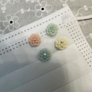 スワロフスキー(SWAROVSKI)のSwarovski マスクピアス ダリア❁4個セット(チャーム)