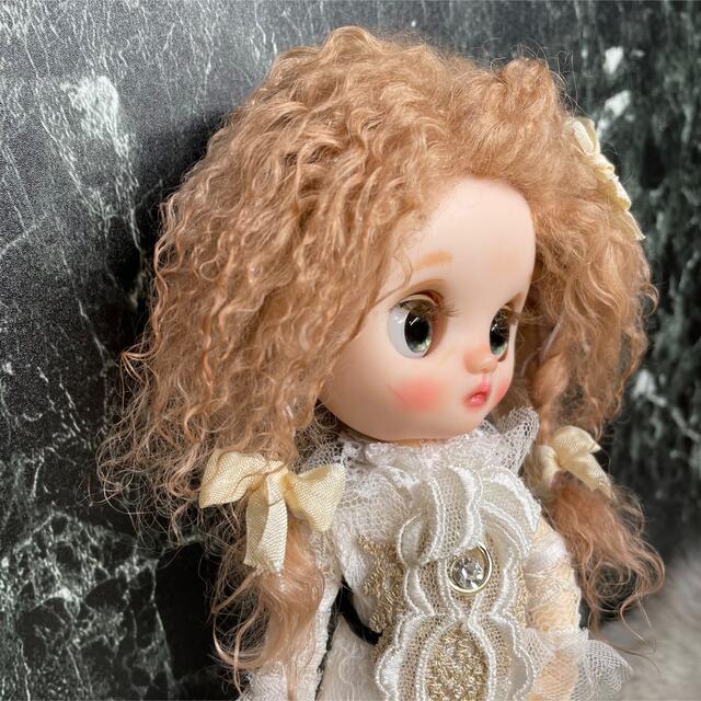 blythe _wm-536アプリコットベージュ三つ編み⭐️チベットラムウィッグ