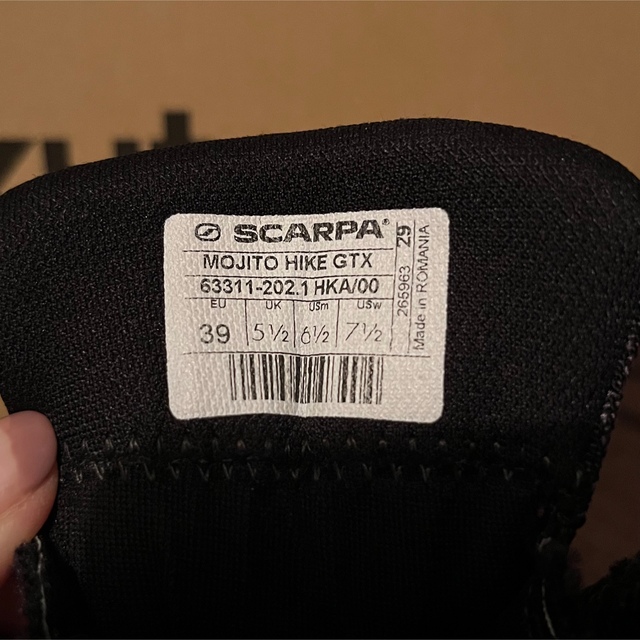 SCARPA(スカルパ)のスカルパ モヒートハイクGTX  ウィメンズ 39 スポーツ/アウトドアのアウトドア(登山用品)の商品写真