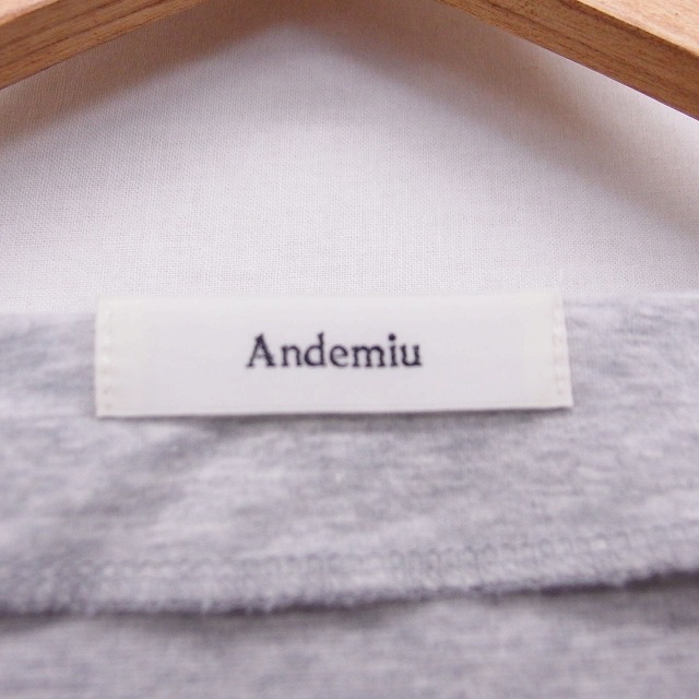 Andemiu(アンデミュウ)のアンデミュウ Andemiu カットソー Tシャツ 七分袖 Vネック コットン レディースのトップス(その他)の商品写真