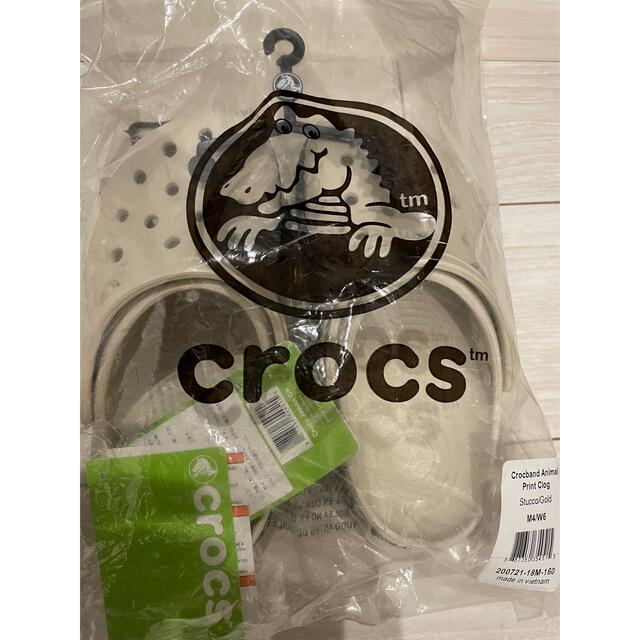 crocs(クロックス)のクロックス クロックバンド アニマルプリント スタッコ/ゴールド 22cm レディースの靴/シューズ(サンダル)の商品写真