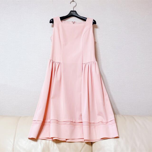 信頼】 René - お値下げ*Rene ワンピース ひざ丈ワンピース 超目玉特価品 38 ワンピース 最終値下げ【新品未使用】 ルネ Rene ひざ丈ワンピース