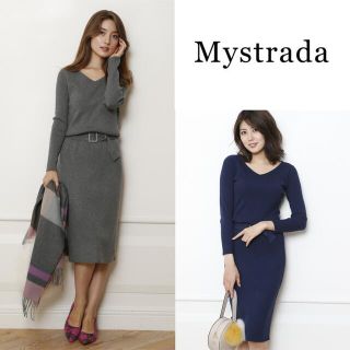 マイストラーダ(Mystrada)の【美品】Mystrada タイトリブニットワンピース ネイビー 青(ひざ丈ワンピース)