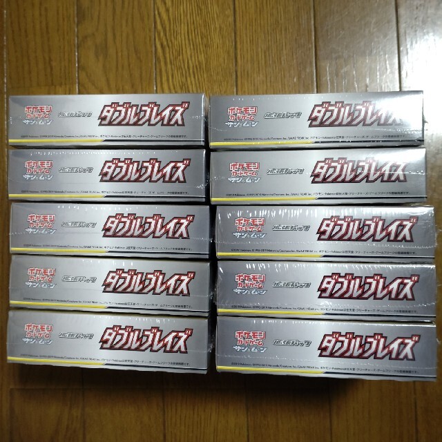 ダブルブレイズ 未開封box シュリンク付 10box Box/デッキ/パック ダブルブレイズ 未開封box シュリンク付 10box Box/デッキ/パック