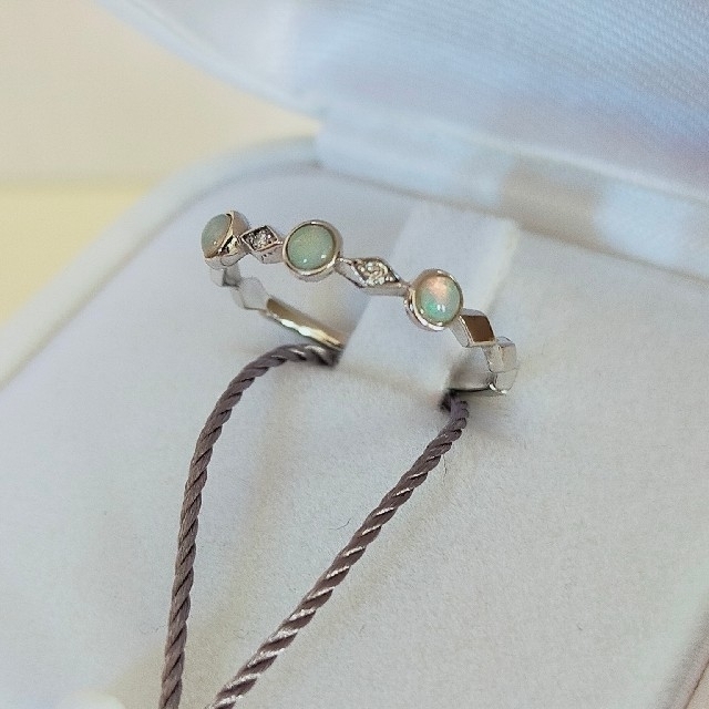 ドのみのお STAR JEWELRY - STAR JEWELRY K10WG オパール×ダイヤ