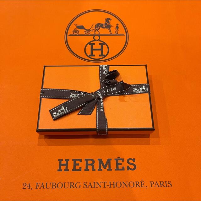 Hermes(エルメス)の新品未使用 レア HERMES エルメス カルヴィ デュオ 財布 カードケース レディースのファッション小物(財布)の商品写真