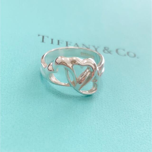 Tiffany & Co.(ティファニー)のティファニー　トリプルハート　リング　シルバー925  8号くらい　袋付き レディースのアクセサリー(リング(指輪))の商品写真