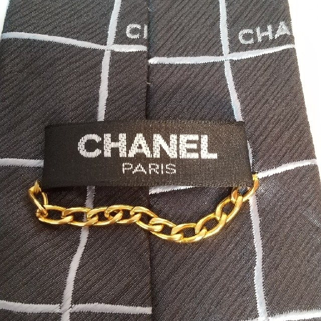 CHANEL(シャネル)の★専用★#21お値打ち9900円CHANEL★シャネル　ネクタイ　オシャレ メンズのファッション小物(ネクタイ)の商品写真