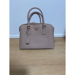 PRADA❤️カナッパサフィアーノ